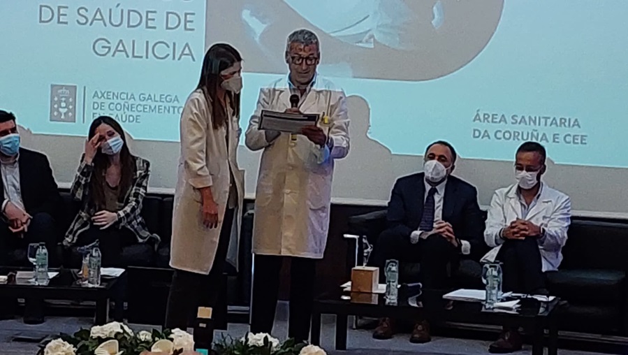 Visor 2º premio profesionais 2023. Asistencia domiciliaria en nenos no